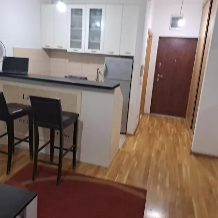 Studio Apartman U Sklopu Stambene Zgrade Podgorica